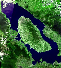 . — . - . : NASA/GSFC/MITI/ERSDAC/JAROS, and the U.S./Japan ASTER Science Team